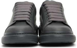 alexander-mcqueen-oversized-sneaker 553680WIAGC1513