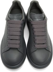 alexander-mcqueen-oversized-sneaker 553680WIAGC1513