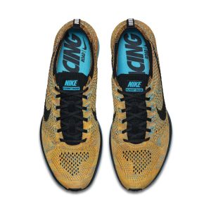 nike-flyknit-racer 526628-800