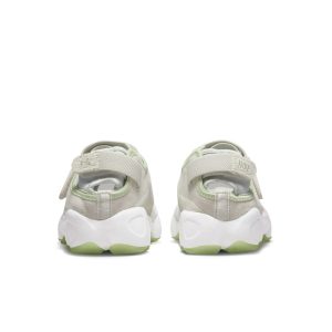 nike-rift DX2677-001