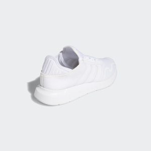 adidas-swift-run FY2117