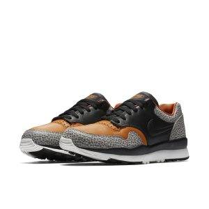 nike-air-safari AO3295-001