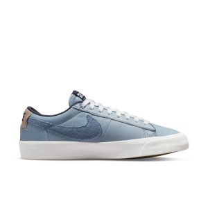 nike-zoom DM8890-100