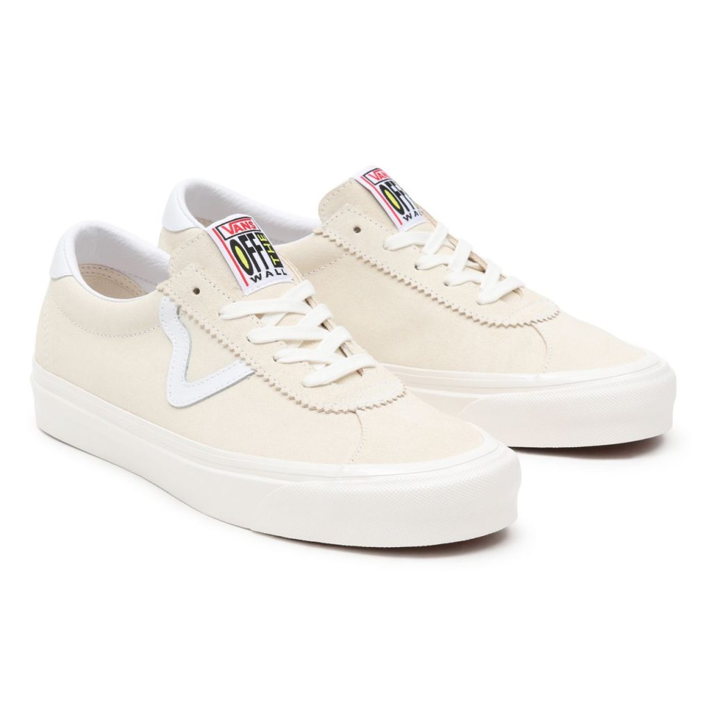 vans-style VN0A3WLQ2VZ