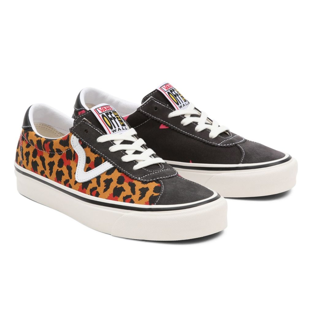 vans-style VN0A3WLQAZH