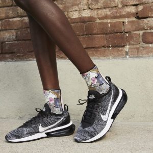nike-flyknit-racer DM9073-001