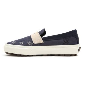 vans-style VN0A4U1C4UA