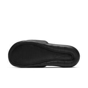 nike-victori-one CN9677-004