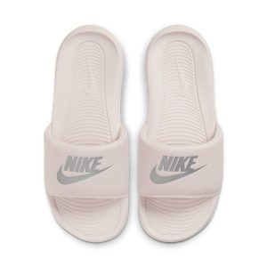 nike-victori-one CN9677-600