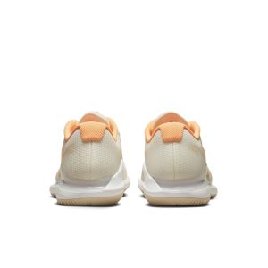 nikecourt CZ0222-104