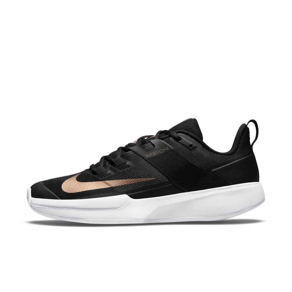 nikecourt DH2945-024