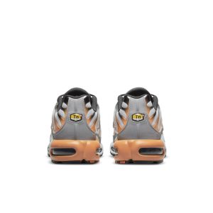 nike-air-max DM0032-001