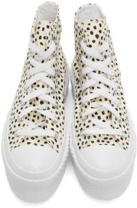 converse-chuck-taylor-all-star 572232C