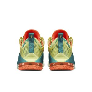 nike-lebron-12 776652-383