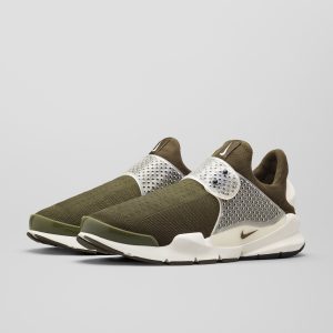 nike-sock-dart 728748-300