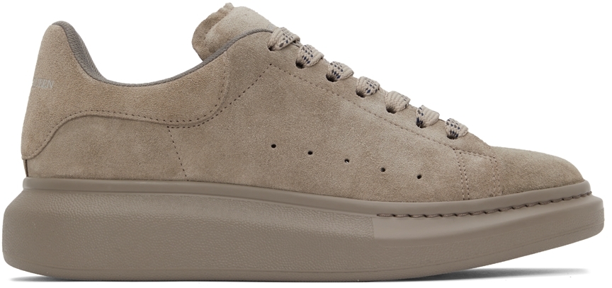 Alexander McQueen Oversized Sneaker 688520WIA53