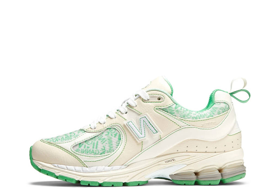 new-balance-2002r M2002RGC
