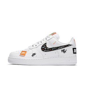 Uit de oude doos: Nike Air Force 1 “Just Do It Pack” (AR7719-100)