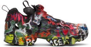 VETEMENTS Black Reebok Edition STAR WARS Graffiti Instapump Fury Sneakers (UE52SN200B)