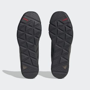 adidas-terrex M18558