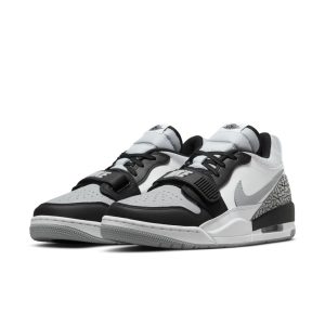air-jordan-2-low CD7069-105