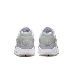 nike-air-max DA4300-100