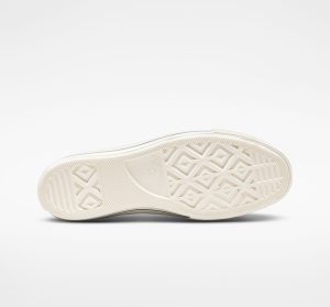 converse-chuck-taylor-all-star A03251C