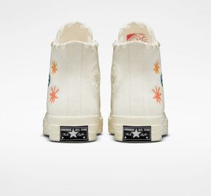 converse-chuck-taylor-all-star A04298C