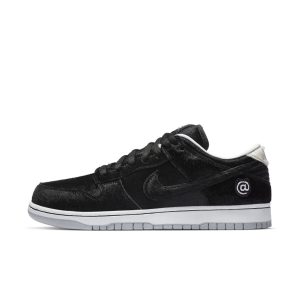 Nike SB Dunk Low x Medicom Toy BE@RBRICK (CZ5127-001)