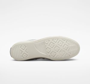 converse-chuck-taylor-all-star A01084C