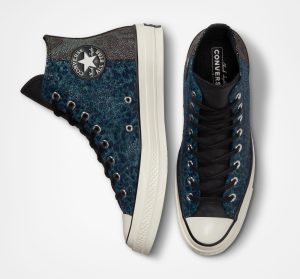 converse-chuck-taylor-all-star A01084C