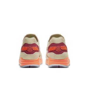 nike-air-max DD1870-100