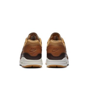 nike-air-max DA4302-700