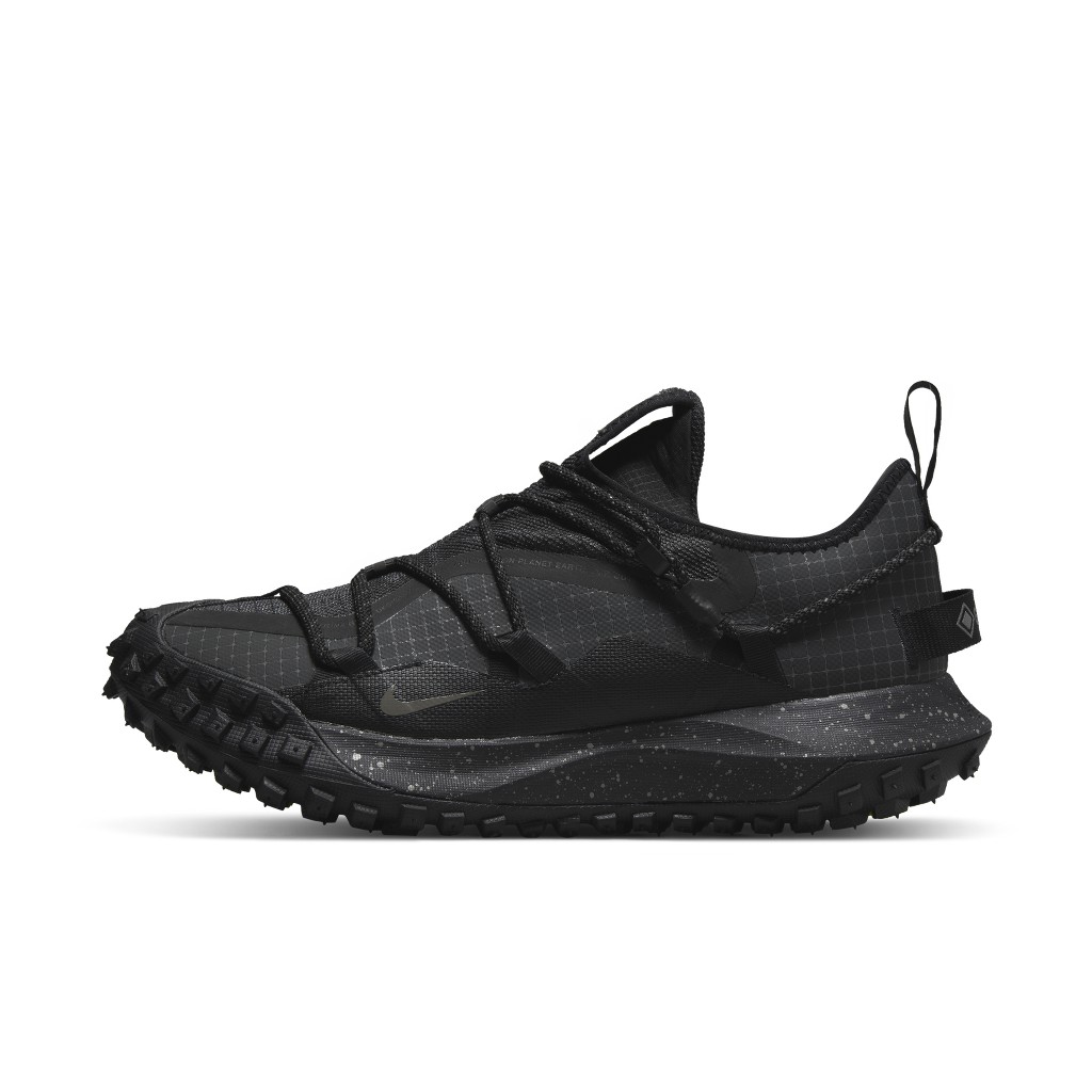 nike-acg DD2861-002
