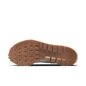 nike-vaporwaffle DD1875-100