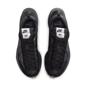 nike-vaporwaffle DD1875-001