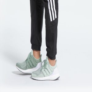 adidas-ultraboost HQ2199