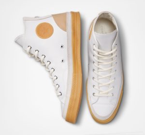 converse-chuck-taylor-all-star A03085C