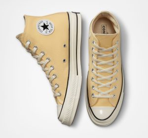 converse-chuck-taylor-all-star A02757C