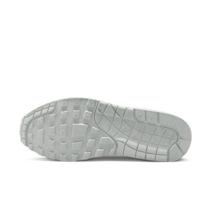 nike-air-max FD9081-001