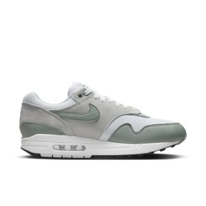 nike-air-max DZ4549-100