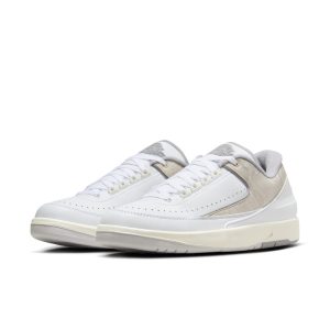 Air Jordan 2 Retro Low White/Sand Drift/Neutral Grey/Cement Grey (DV9956-100)