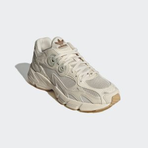 adidas-astir GV9200