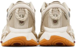 li-ning-sneaker AZGS053-1K