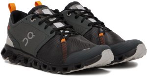 on-sneaker 66.98466