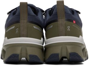 on-sneaker 73.98604