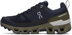 on-sneaker 73.98604