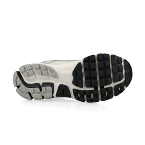 nike-air-zoom HQ1182-001