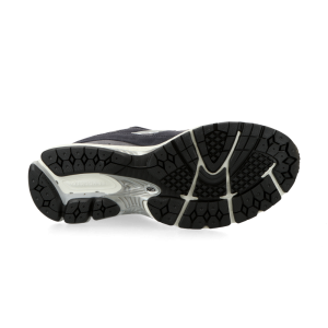 new-balance-sneaker M2002RSF