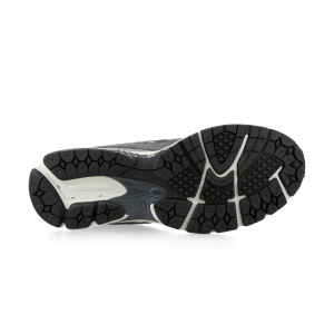 new-balance-sneaker U2002RCB
